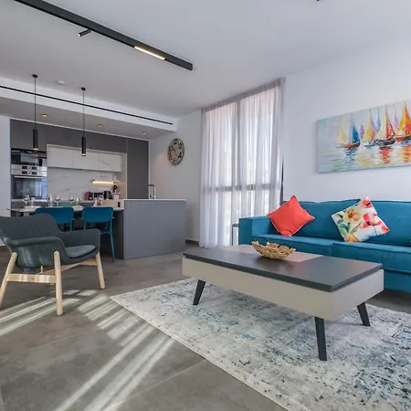 Gaia Seaview 2 Апартаменти *