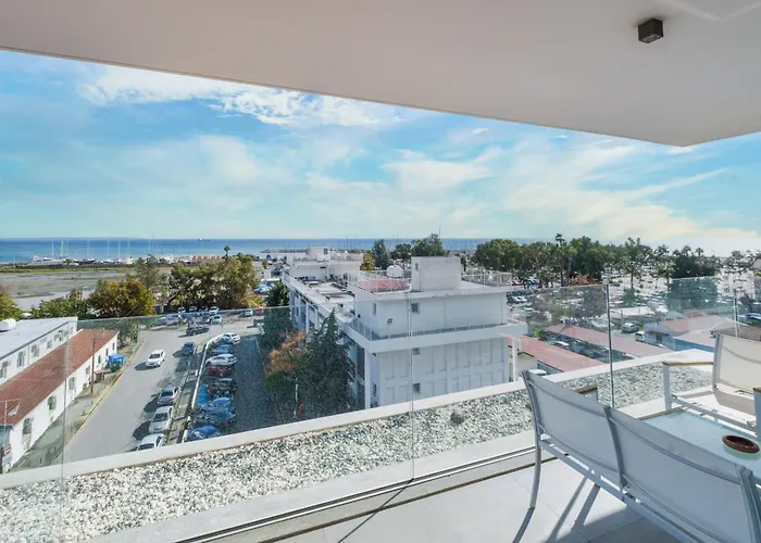 Gaia Seaview 2 Апартаменти *